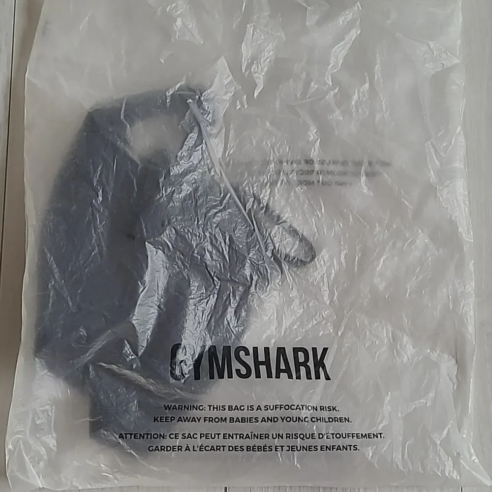 Gymshark Apex Limit Sports Bra Size M in BLACK!! NWT in packaging‎_8